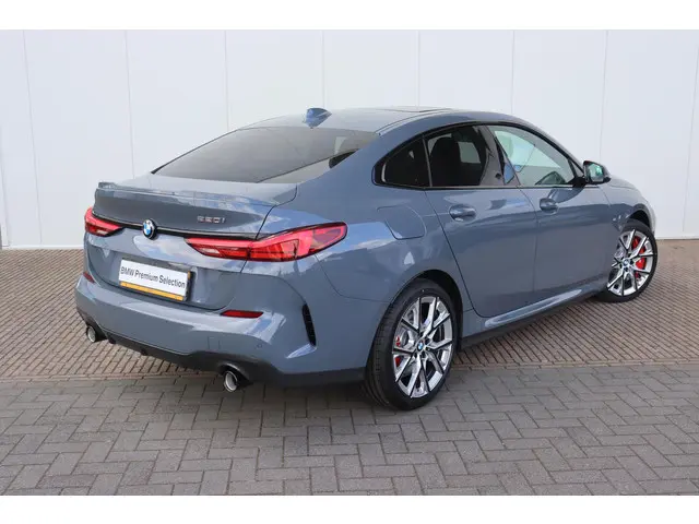 BMW 2 Serie Gran Coupé 220i 2023 Benzine 3