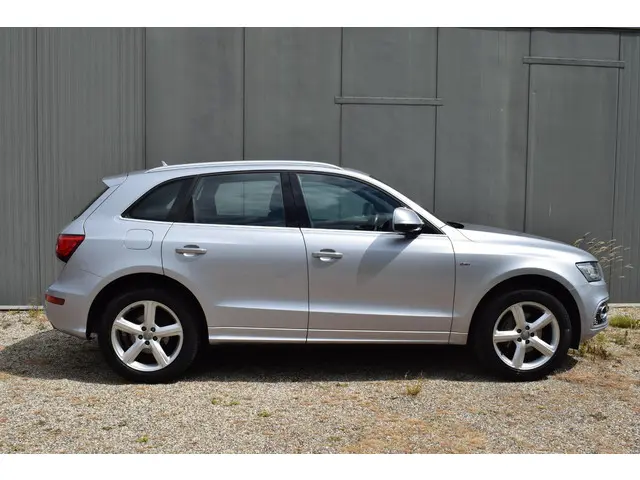 Audi Q5 2.0 TFSI quattro Sport Edition 2016 Benzine 6