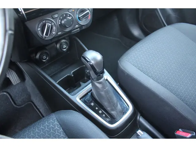 Suzuki Swift 1.2 Select Navi Automaat 2020 Benzine 19
