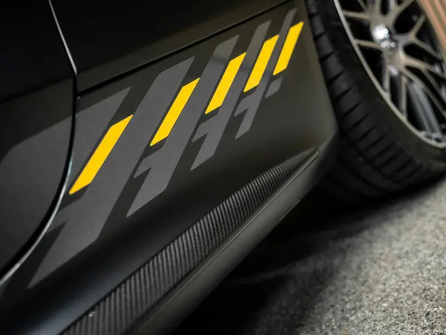 Mercedes-Benz C-Klasse Cabrio AMG 63 S 2022 Benzine 21