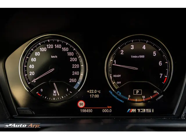 BMW 1 Serie M135i xDrive High Executive 2013 Benzine 33