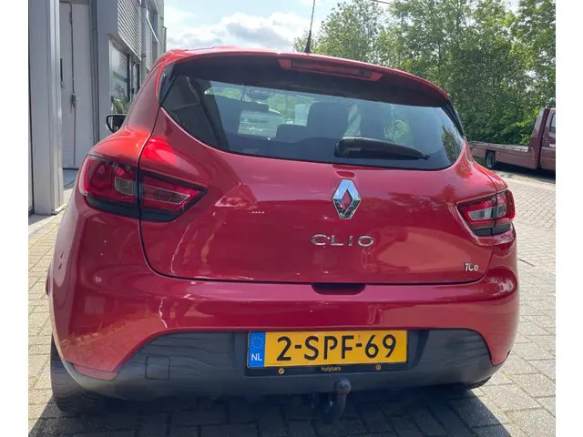 Renault Clio 0.9 TCe Expression N.A.P 2013 Benzine 10