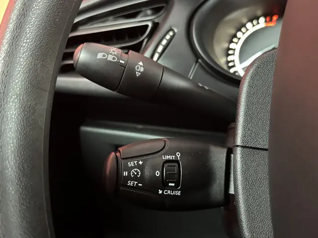 Citroën C3 1.0 PureTech Attraction 2016 Benzine 27