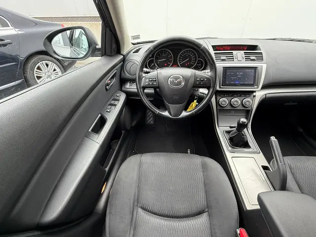 Mazda 6 Sportbreak 1.8 Business | 2012 | 2012 Benzine 12