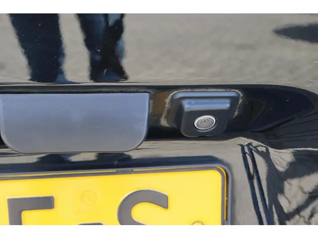 Peugeot Partner 1.5 BlueHDI Premium 2020 Diesel 17