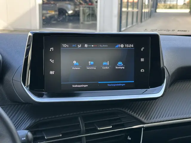Peugeot 2008 1.2 PureTech Active 2021 Benzine 9