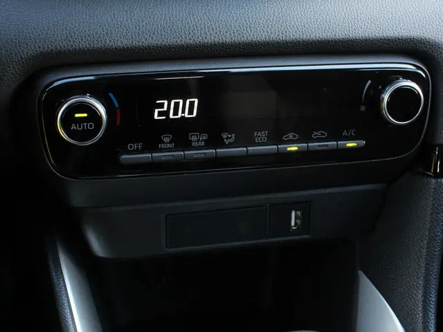 Toyota Yaris 1.5 Hybrid Comfort 2023 Hybride Benzine 20