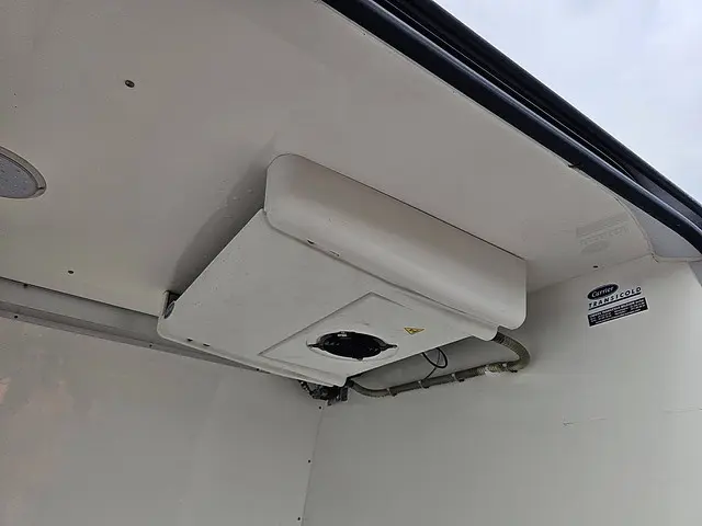 Mercedes-Benz Sprinter 319 2015 Diesel 16