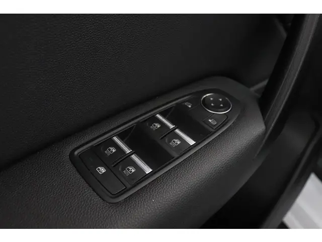 Renault Captur 1.0 TCe 90 Intens 2022 Benzine 38