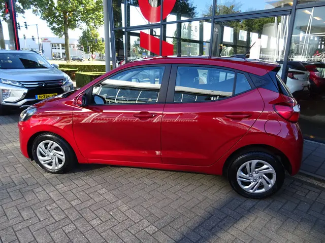 Hyundai i10 1.0 Comfort Smart 2023 Benzine 6