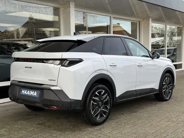 Peugeot 3008 1.2 Hybrid 145 Allure 2025 Hybride Benzine 9