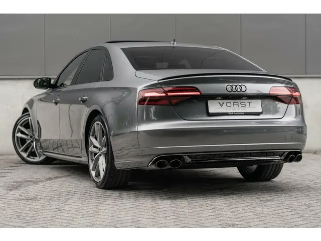 Audi S8 4.0 TFSI plus quattro Leer Pano Vol 2017 Benzine 4
