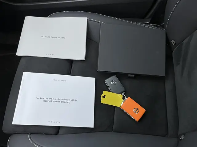 Volvo XC40 Recharge Pro 2022 Elektrisch 38