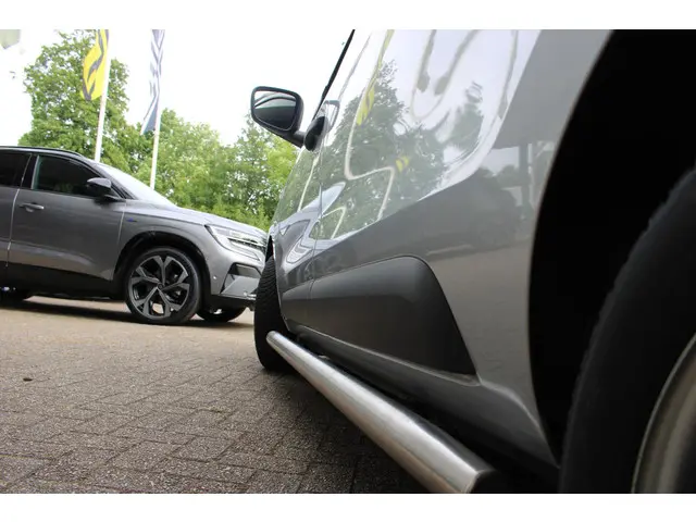 Renault Express 1.5 dCi 75 Comfort 2022 Diesel 18