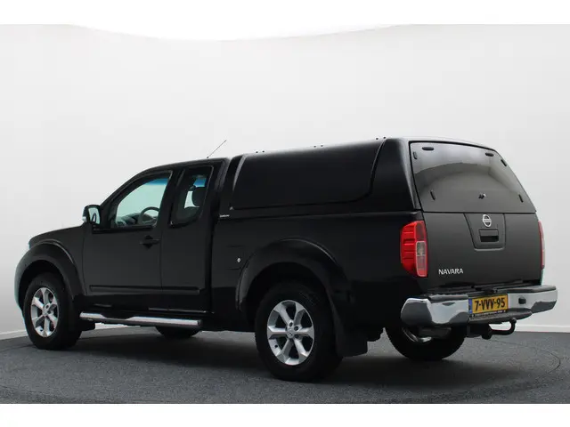 Nissan Navara 3