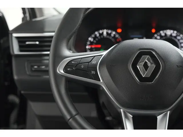 Renault Clio TCe 90 Zen 2022 Benzine 24