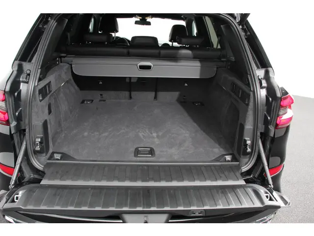 BMW X5 xDrive40i High Executive 2020 Benzine 26