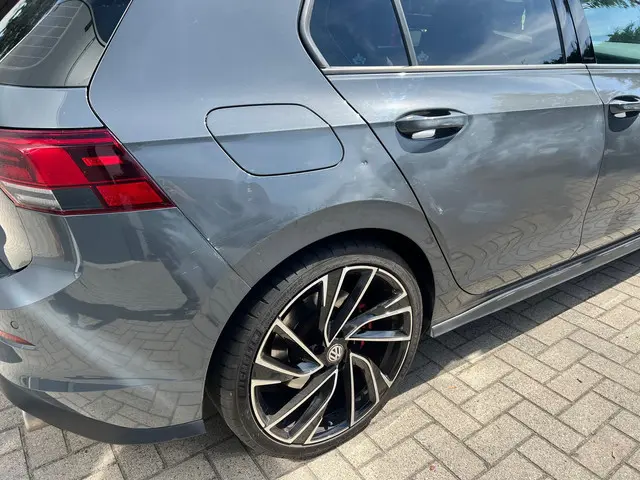 Volkswagen Golf 2.0 TSI GTI Perfomance 2021 Benzine 13