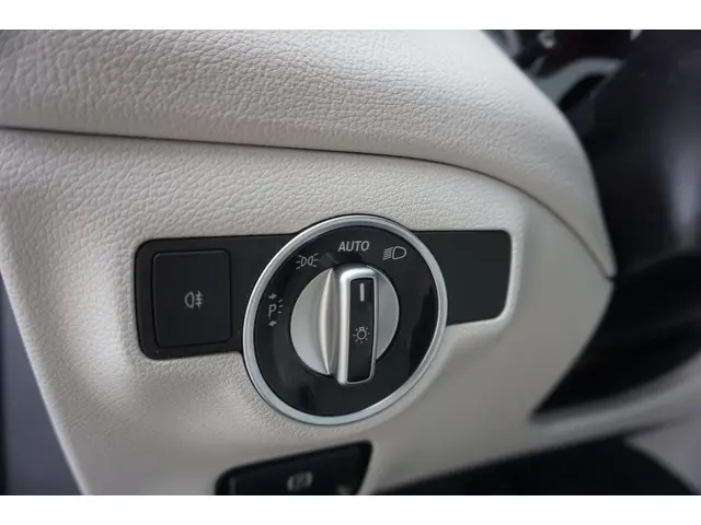 Mercedes-Benz GLA 200 Ambition 2014 Benzine 8