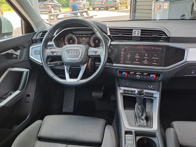 Audi Q3 Sportback 35 TFSI S Edition 2021 Hybride Benzine 5