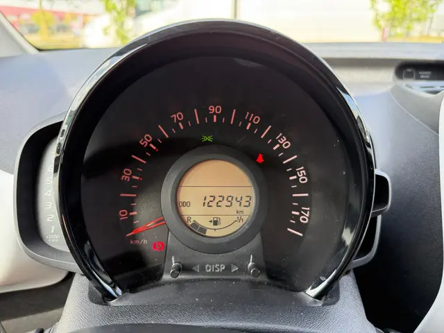 Peugeot 108 1.2 Puretech TOP! Roland Garros 2015 Benzine 21