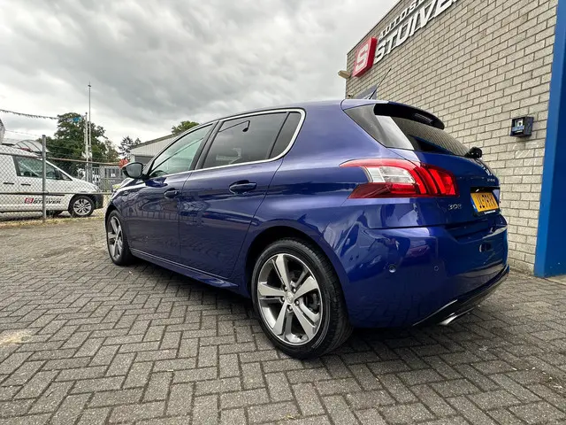 Peugeot 308 1.2 PureTech GT-line 2016 Benzine 9