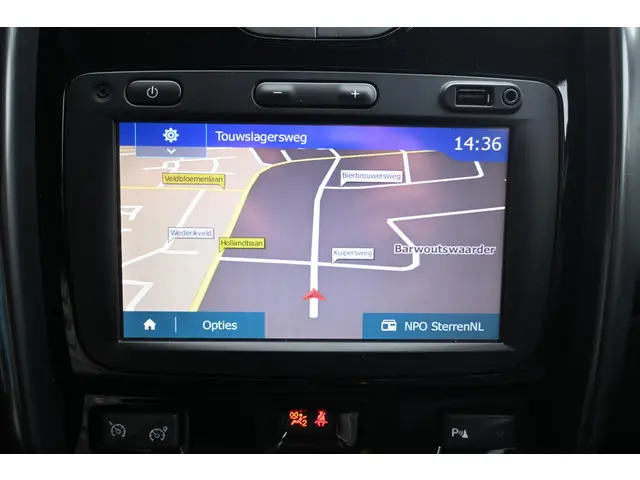 Dacia Duster TCe 130 4x2 Blackshadow 2017 Benzine 17