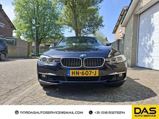 BMW 3 Serie 330e Luxury 2015 Hybride Benzine 3