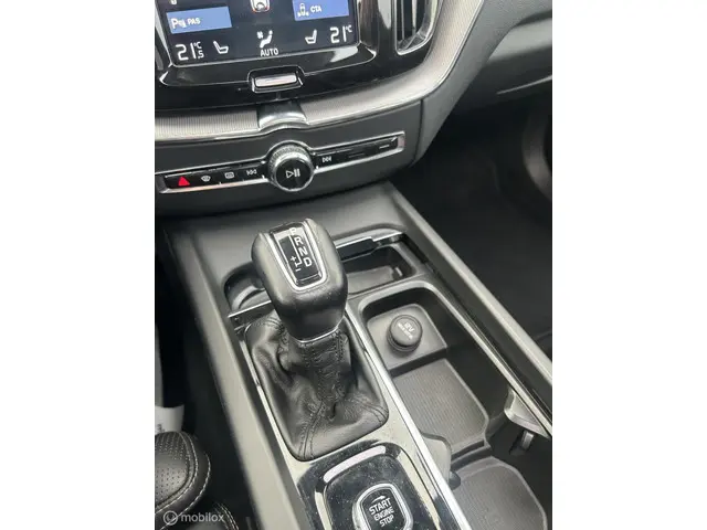 Volvo XC60 2.0 T6 AWD Inscription 2018 Benzine 16