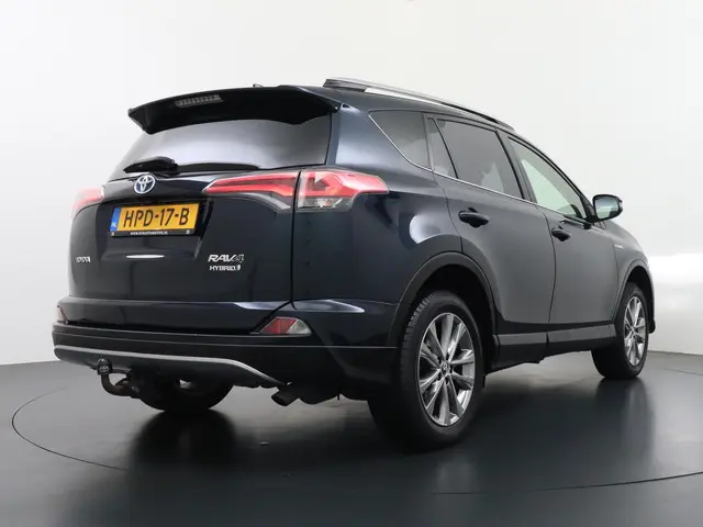 Toyota RAV4 2.5 Hybrid AWD Executive 2019 Hybride Benzine 7