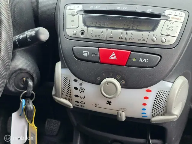 Toyota Aygo 1.0 VVT-i Now❄️Airco❄️Apk✅️ 2014 Benzine 17