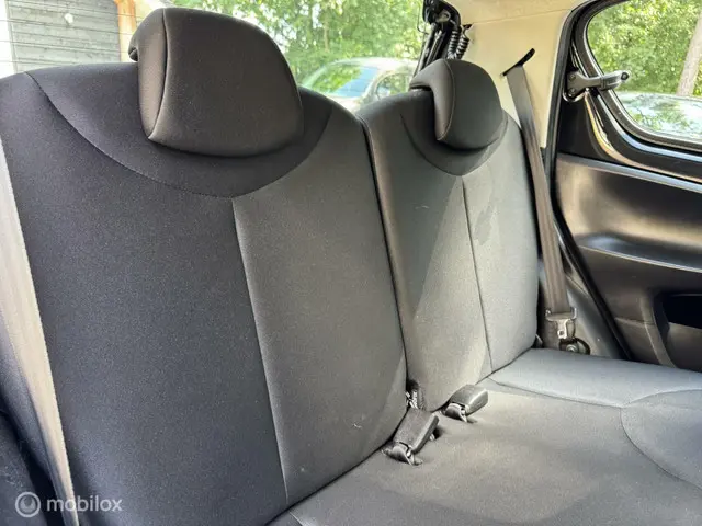 Toyota Aygo 1.0 VVT-i Now Zwart 2013 2013 Benzine 11