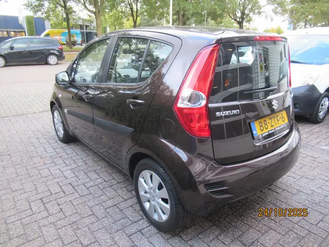 Suzuki Splash 1.2 Comfort 2013 Benzine 4