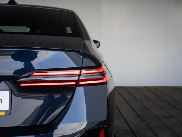 BMW i5 eDrive40 2024 Elektrisch 27