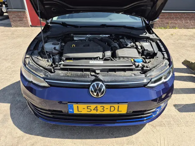Volkswagen Golf 1.5 TSI Life Navi Pro LED 2020 Benzine 22