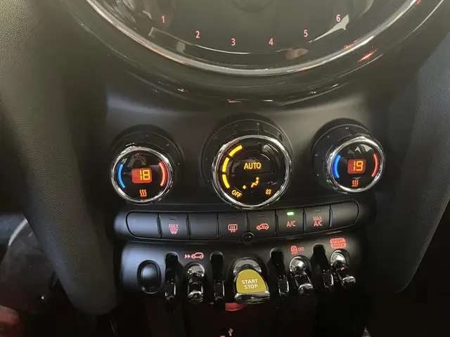 MINI Electric Mini Classic 33 kWh 2021 Elektrisch 21