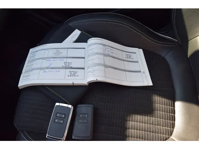 Renault Kadjar 1.2 TCe Bose 2017 Benzine 18