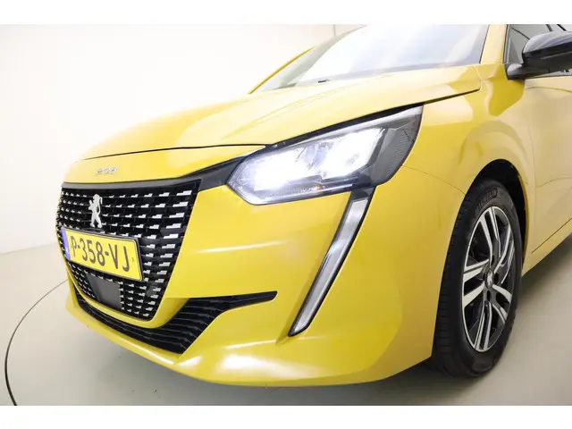 Peugeot 208 1.2 PureTech Allure Pack 2022 Benzine 16