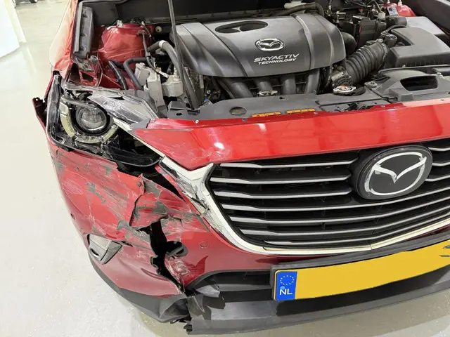 Mazda CX-3 2.0 SkyActiv-G 150 GT-M 4WD Aut6 2015 Benzine 37