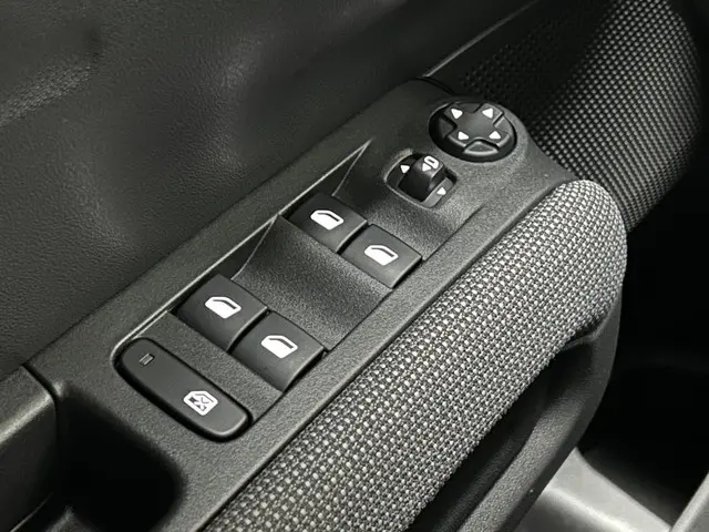 Citroën C3 Aircross 1.2 PureTech Feel 2017 Benzine 36