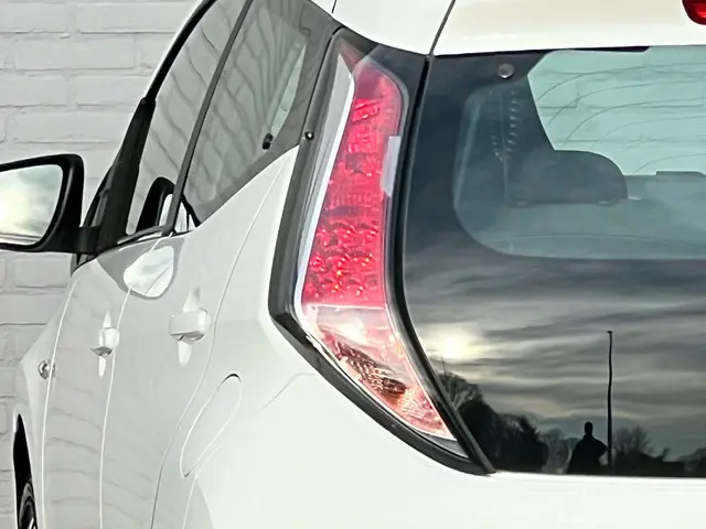 Toyota Aygo 1.0 VVT-i x-play Automaat 5-deurs 2015 Benzine 8