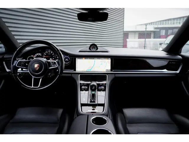 Porsche Panamera Sport Turismo 2.9 4S 2018 Benzine 7