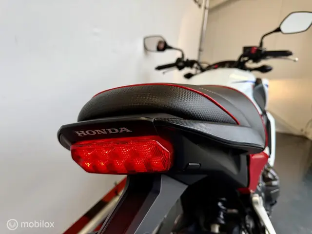 Honda CB 650 F ABS 2015 Benzine 14