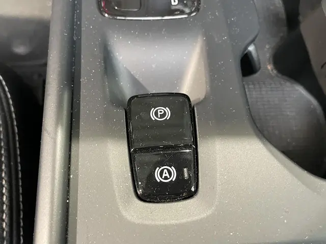 Volvo XC40 2.0 T5 AWD Intro Edition 2018 Benzine 31