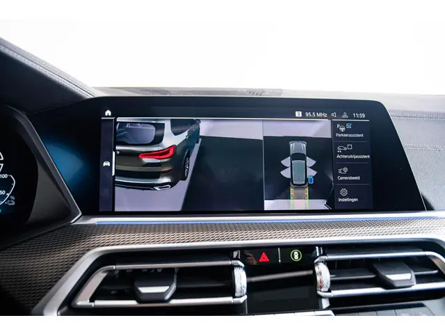 BMW X5 xDrive45e High Executive 2021 Hybride Benzine 61