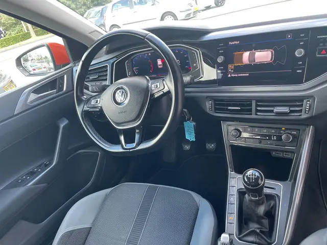 Volkswagen Polo 1.0 TSI Highline 2018 Benzine 18