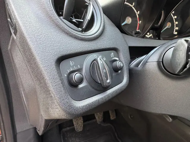 Ford Fiesta 1.25 Titanium 2015 Benzine 16