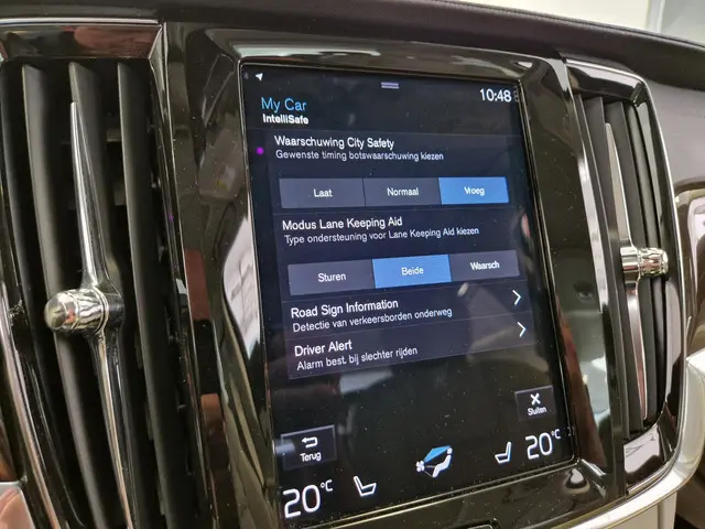Volvo S90 2.0 T8 AWD Inscription 2019 Hybride Benzine 34