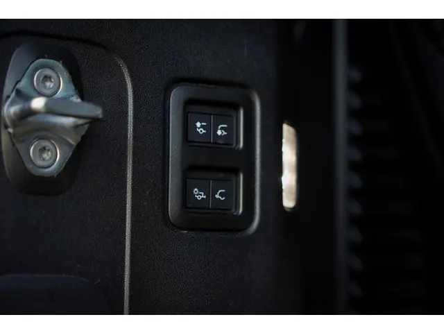 Land Rover Defender 90 3.0 P400 90 X 2021 Benzine 35