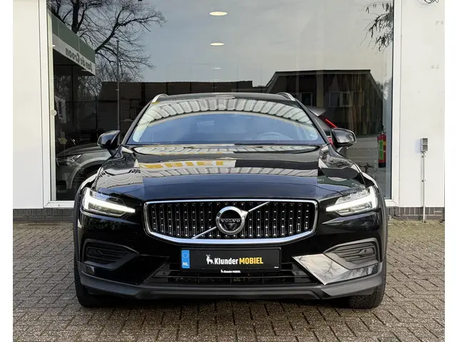 Volvo V60 Cross Country 2.0 B5 AWD 2022 Benzine 20